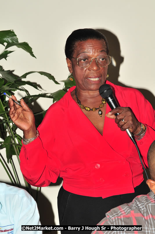 Investments & Business Forum 2008 & Expo - Brand Hanover - Featured Speaker: Mrs. Diana McIntyre-Pike, Country-Style Tourism Network - Hanover Jamaica Travel Guide - Lucea Jamaica Travel Guide is an Internet Travel - Tourism Resource Guide to the Parish of Hanover and Lucea area of Jamaica - http://www.hanoverjamaicatravelguide.com - http://.www.luceajamaicatravelguide.com