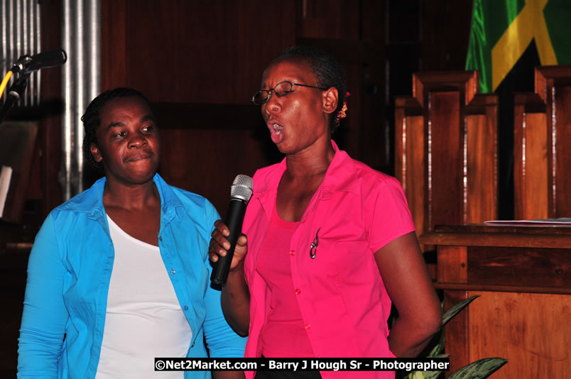 Praise Evening of Excellence Concert Lucea United Church - Hanover Jamaica Travel Guide - Lucea Jamaica Travel Guide is an Internet Travel - Tourism Resource Guide to the Parish of Hanover and Lucea area of Jamaica - http://www.hanoverjamaicatravelguide.com - http://.www.luceajamaicatravelguide.com